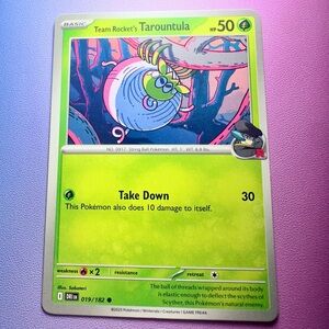 team rocket’s tarountula - 019/182 (common) — pokemon: destined rivals